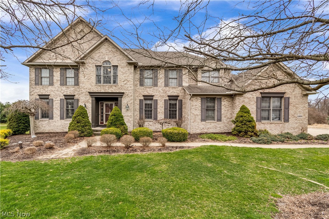 What a beauty! Welcome to the Alexandria. This custom built Dwight Yoder home is quality throughout. One owner home and lovingly maintained. 3,650 sq feet on the first two floors. 1,100 sq feet in the finished walkout basement complete with an additional bedroom/hall closets and full bath. Beautiful oak floors and spacious rooms throughout. Four seasons room and attached upper deck connect to the eat in kitchen area with larged angled island and granite surfaces First floor laundry complete with all the extras. Walk in Pantry and formal Diinng Room Solid Oak paneled doors. 10" crown moldings, 6" baseboards. 3-1/2' door and window casings. Double staircase. Master suite with sitting area, window seet and separate vanities. Extra cement driveway entrance to accomodate a boat or RV. Please see broker remarks