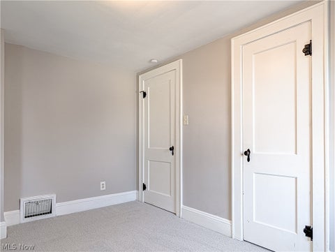 Tiny photo for 43 E Linwood Avenue, Akron, OH 44301 (MLS # 5253091)