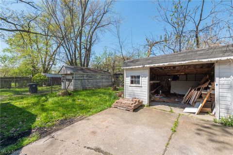 Tiny photo for 12506 Matherson Avenue, Cleveland, OH 44135 (MLS # 5204333)