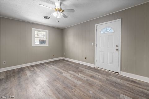 Tiny photo for 12506 Matherson Avenue, Cleveland, OH 44135 (MLS # 5204333)