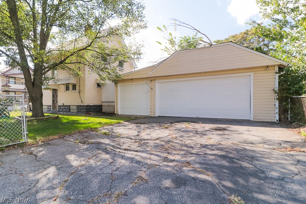 Brooklyn - Residential Lease