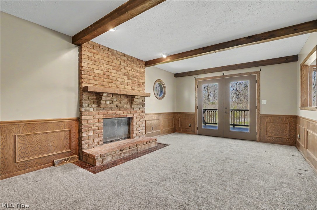 Wyoga Lake Park - Residential