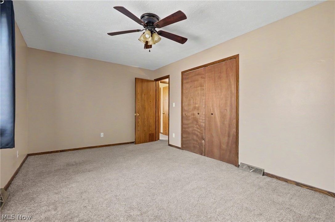 Wyoga Lake Park - Residential