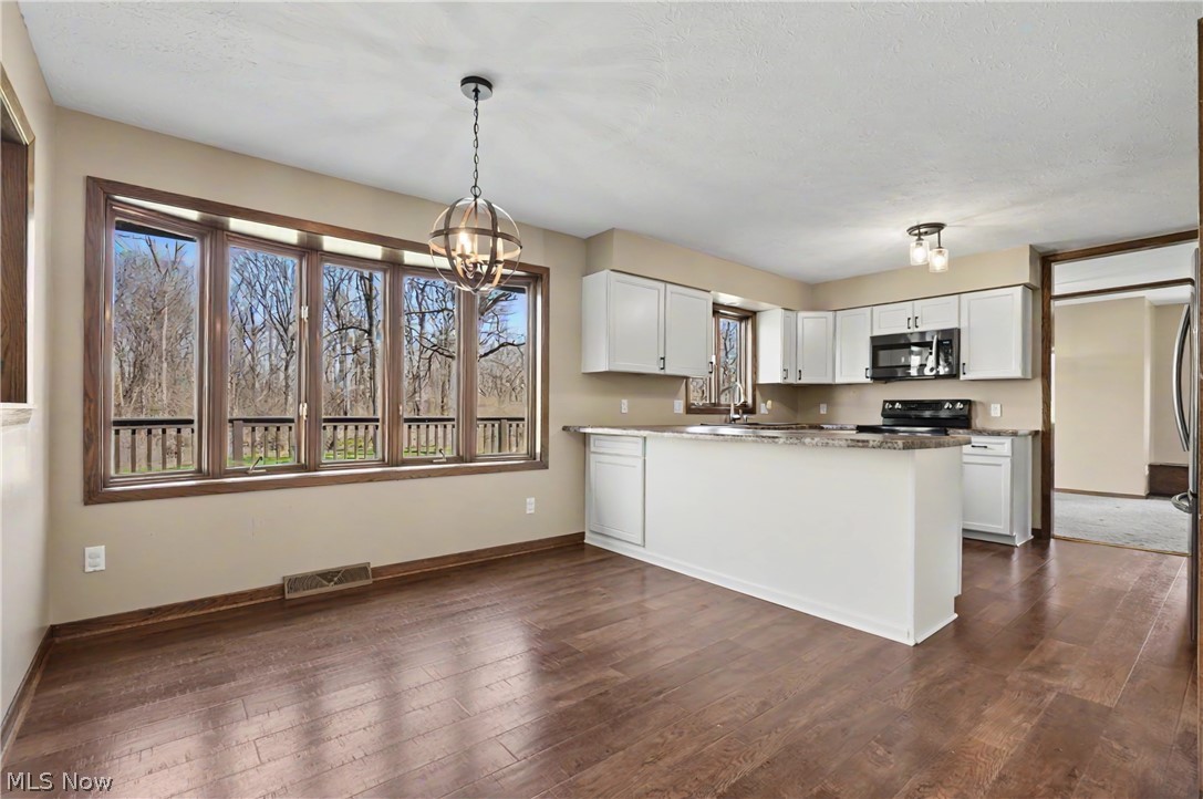 Wyoga Lake Park - Residential