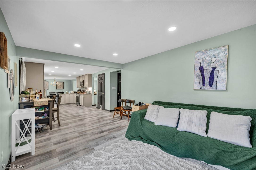 Hills & Dales - Residential