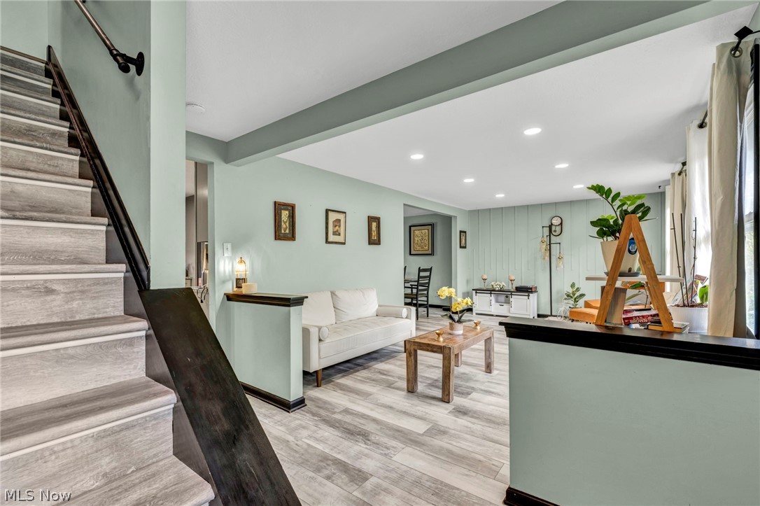 Hills & Dales - Residential