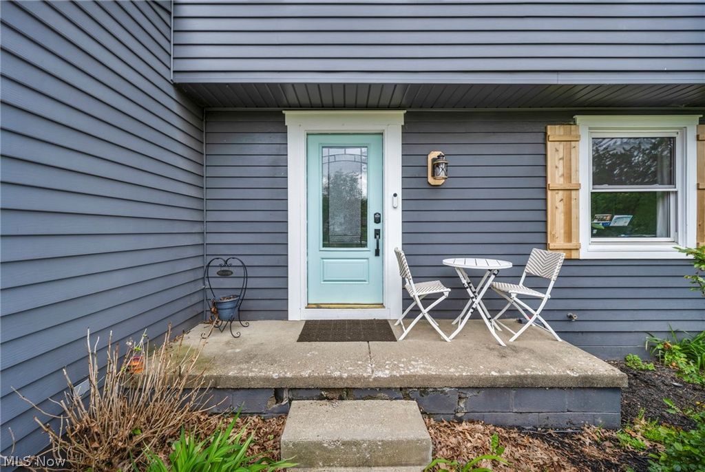 Photo of 498 Bath Hills Boulevard, Akron, OH 44333 (MLS # 5212354)