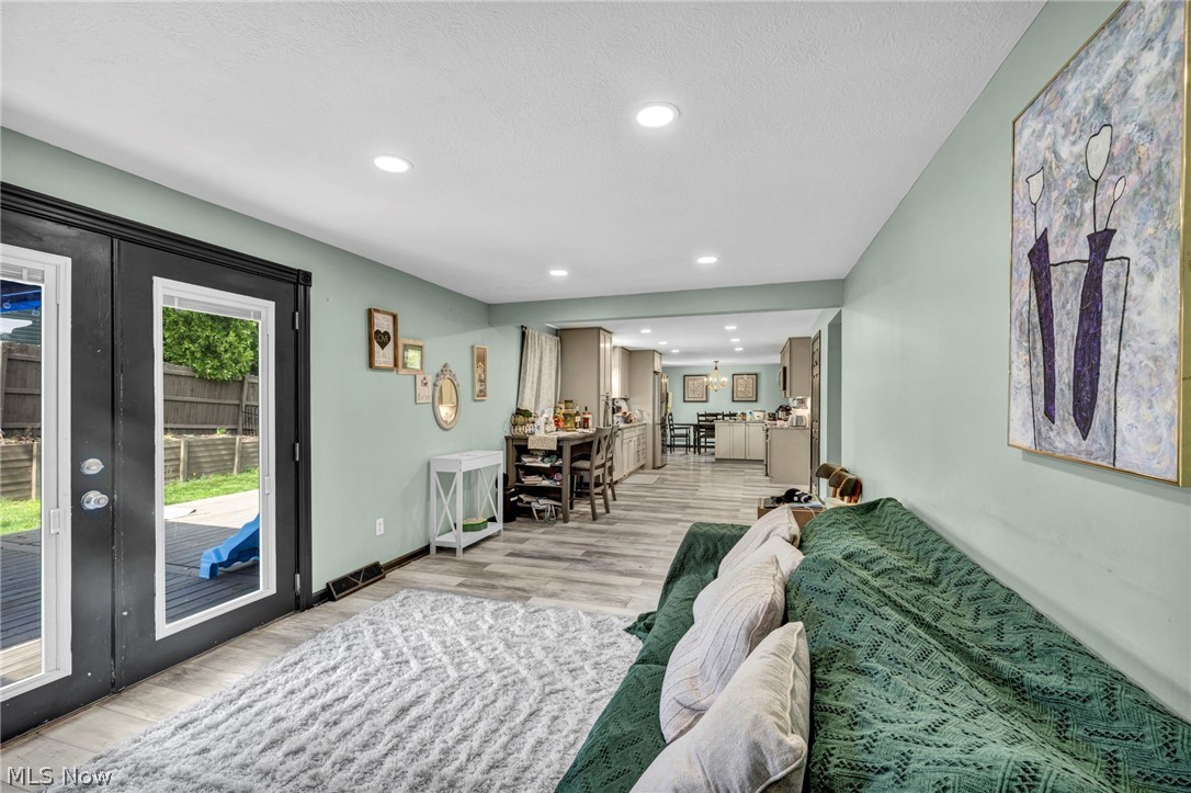 Hills & Dales - Residential