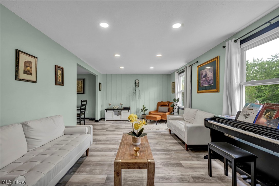 Hills & Dales - Residential