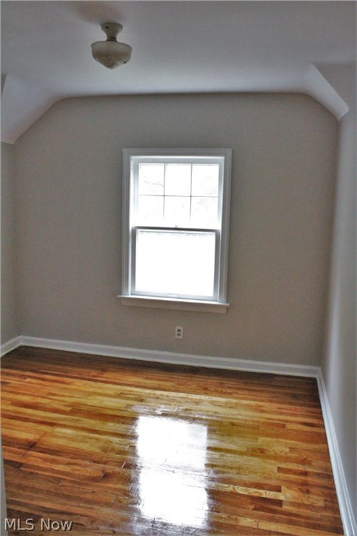 Crestmore Realty Cos Resub - Residential Lease