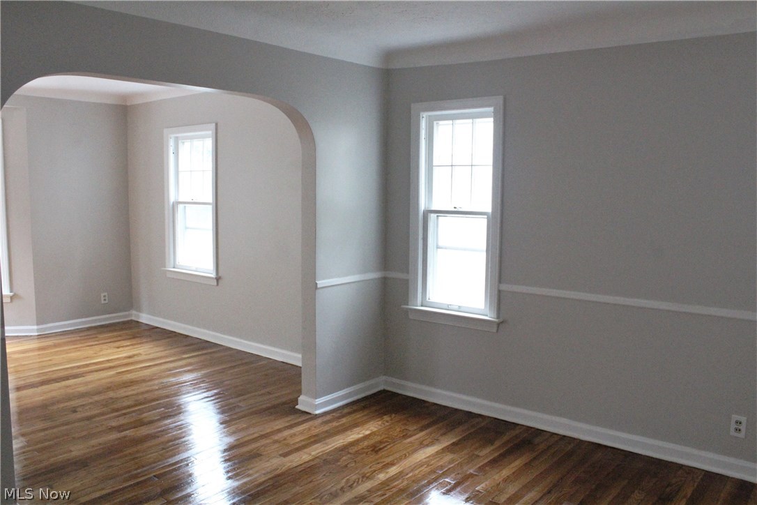 Crestmore Realty Cos Resub - Residential Lease