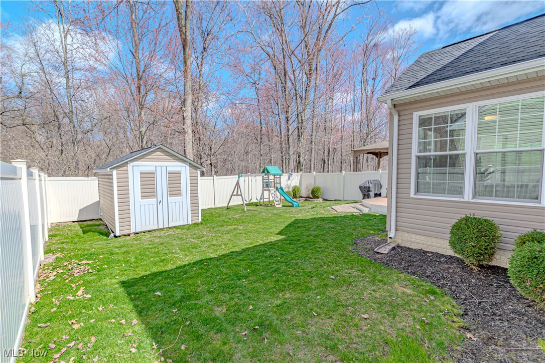 4948 Hiddenview Court, North Ridgeville, Ohio image 40