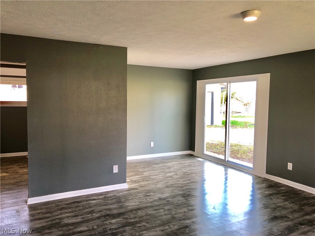 Kenilworth Manor - Residential Lease