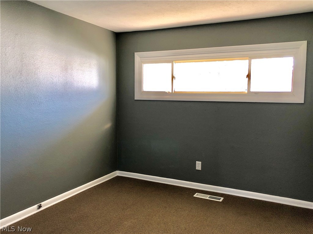 Kenilworth Manor - Residential Lease