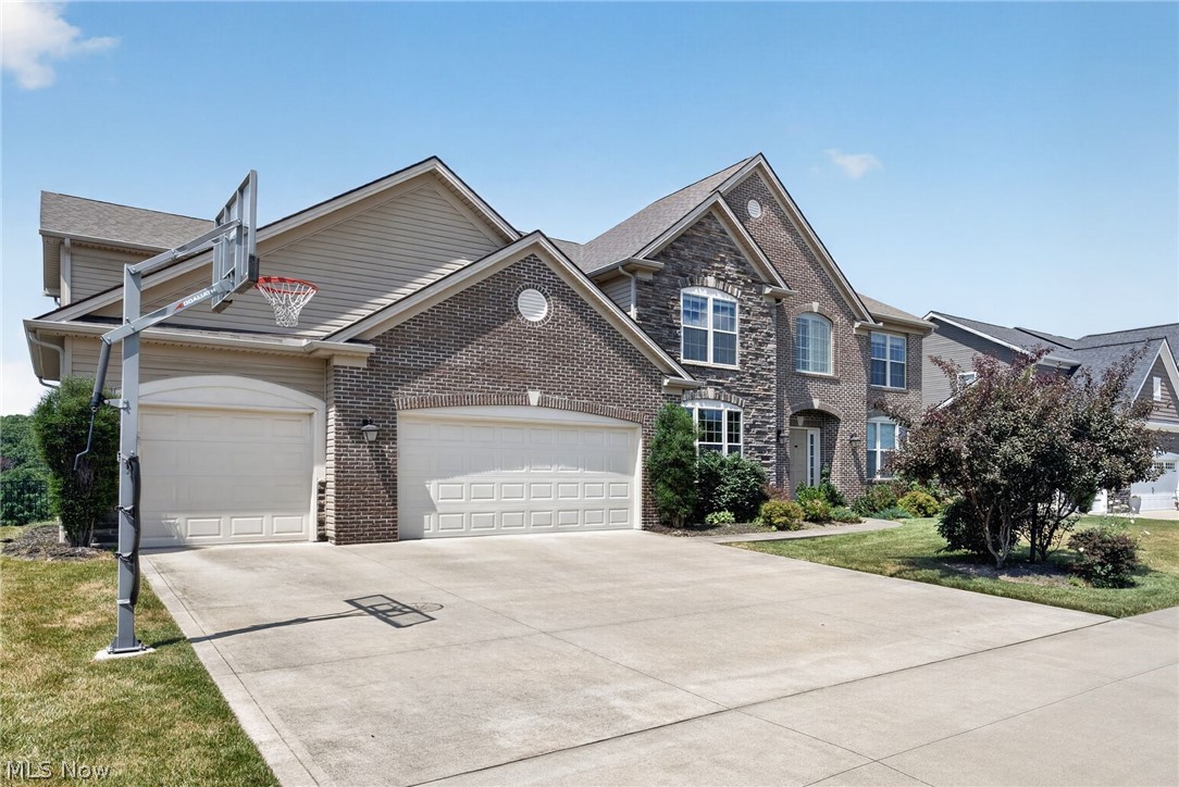 22334 Pinnacle Point