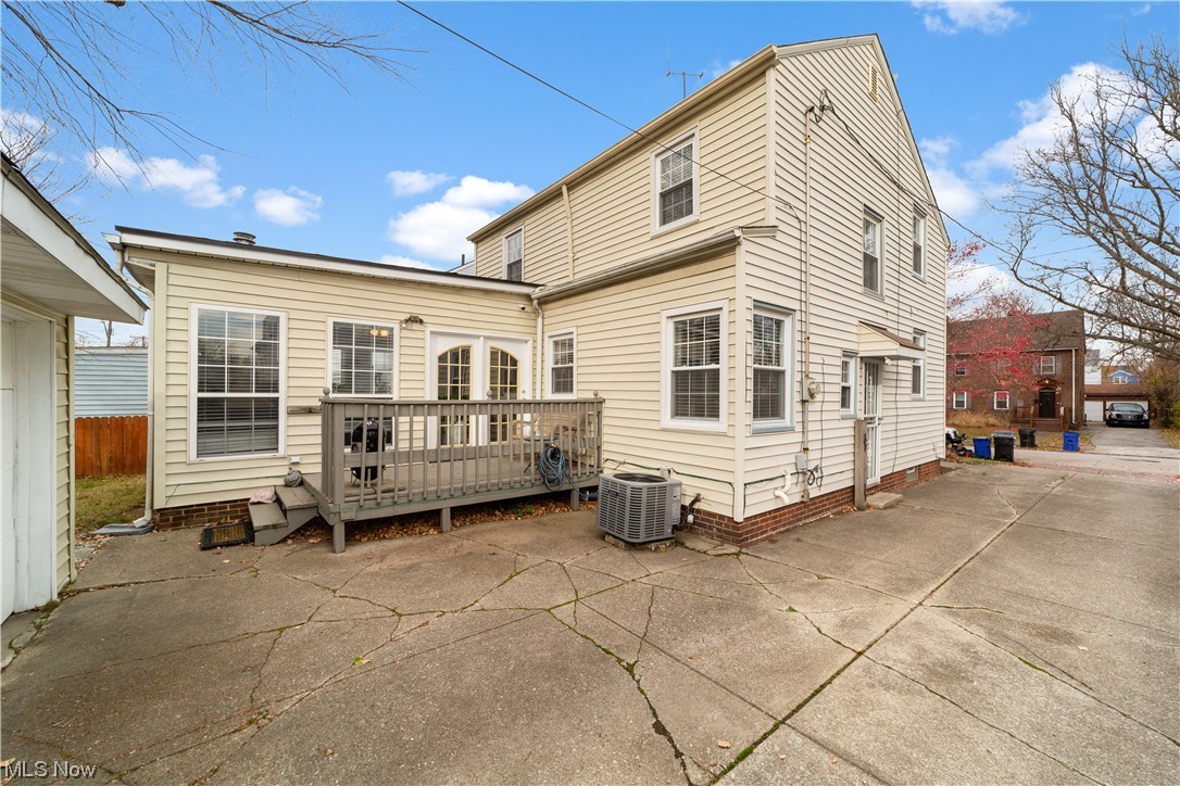 Shaker Lee 03 - Residential