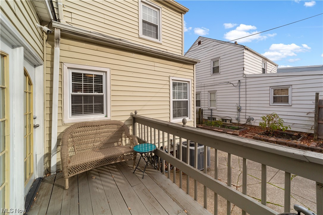 Shaker Lee 03 - Residential