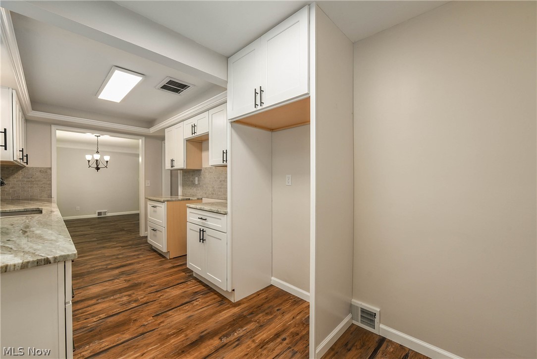 Milan S Kapels - Residential