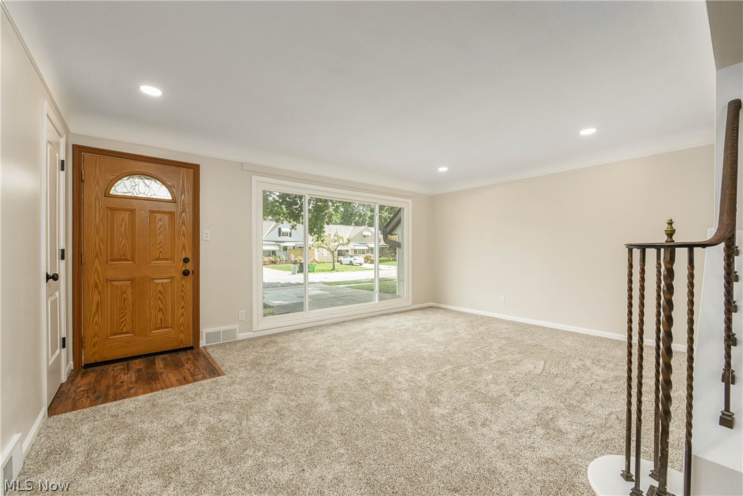 Milan S Kapels - Residential