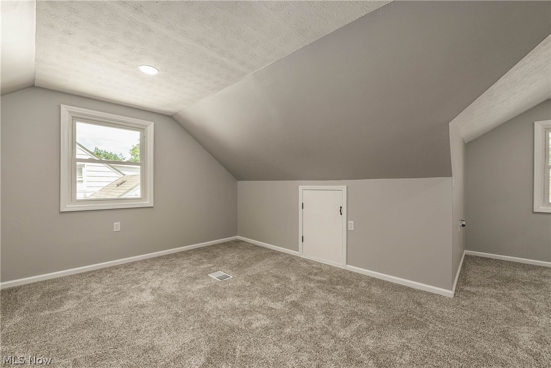 Milan S Kapels - Residential