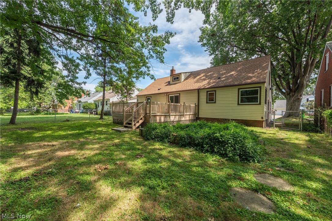 Milan S Kapels - Residential