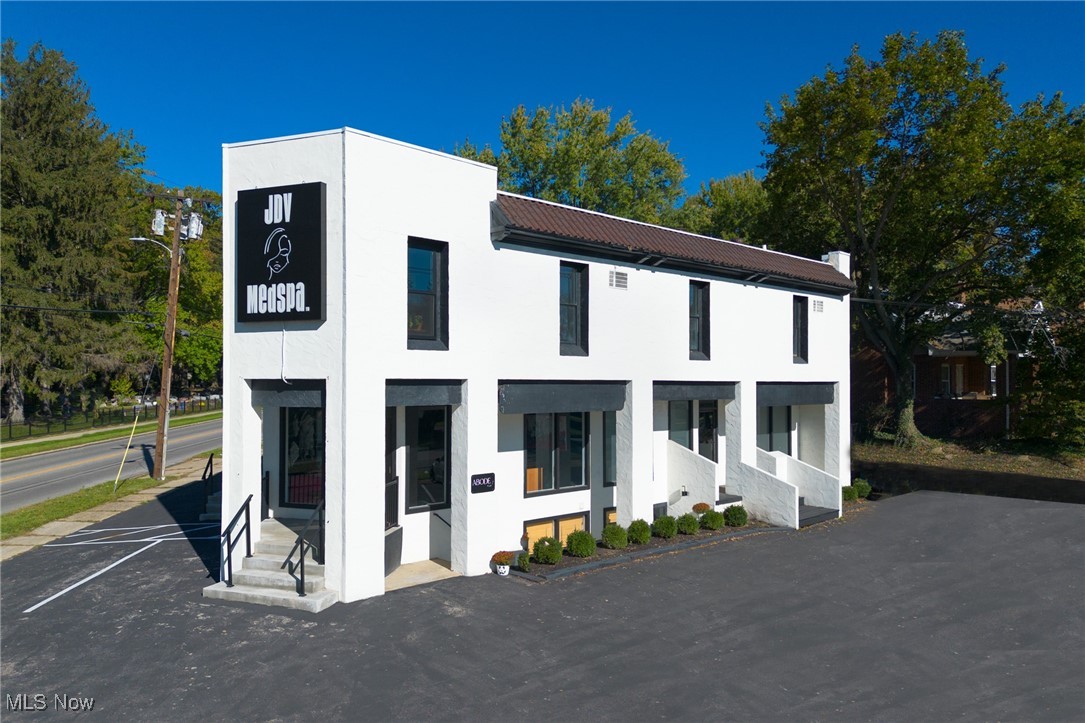 Berkshire Park - Commercial Sale