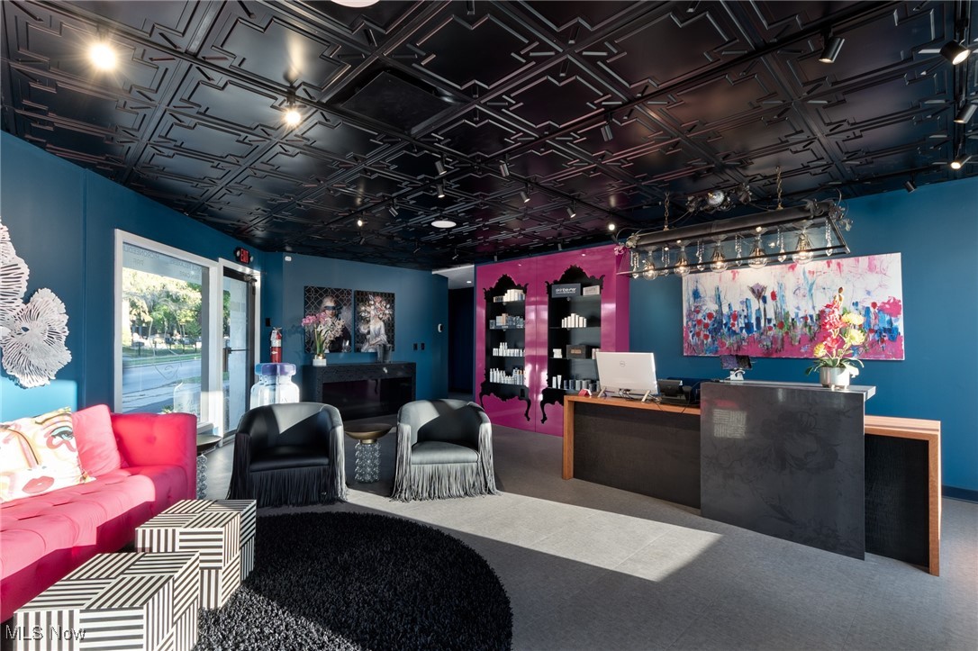 Berkshire Park - Commercial Sale