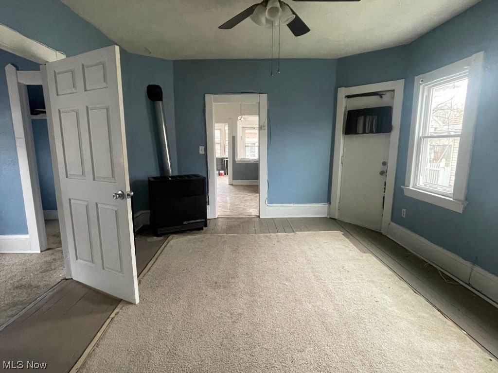 James M Hoyts - Residential