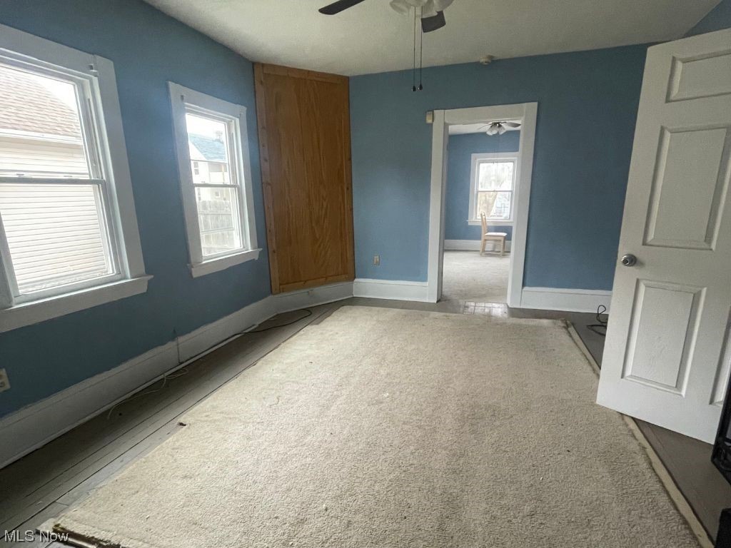 James M Hoyts - Residential