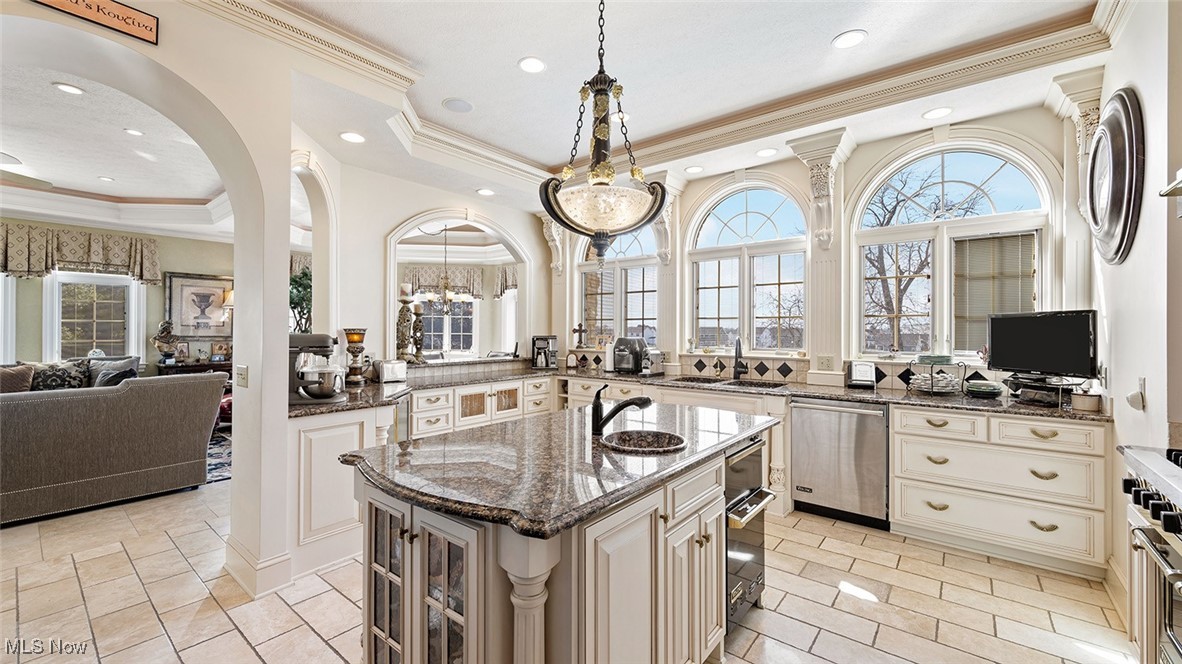 1524 Eagle Watch Street, Canton, Ohio image 16