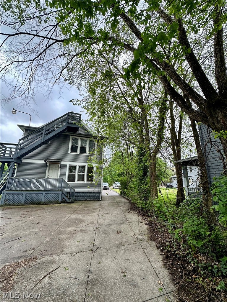 224-226 S Maple Street
