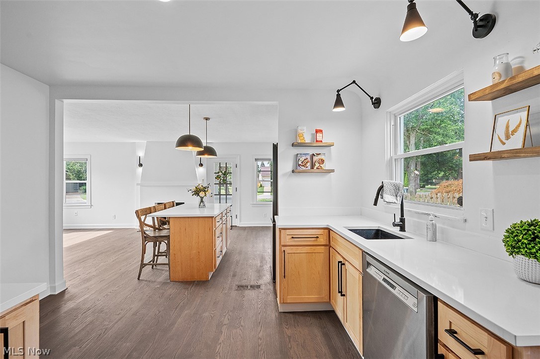 Avon Dover - Residential