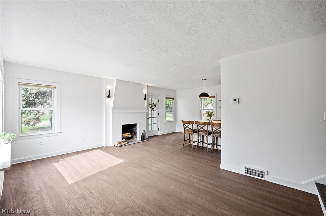 Avon Dover - Residential