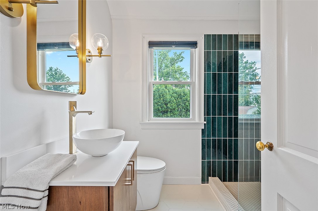 Avon Dover - Residential