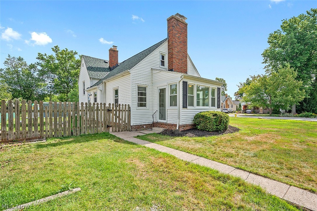 Avon Dover - Residential