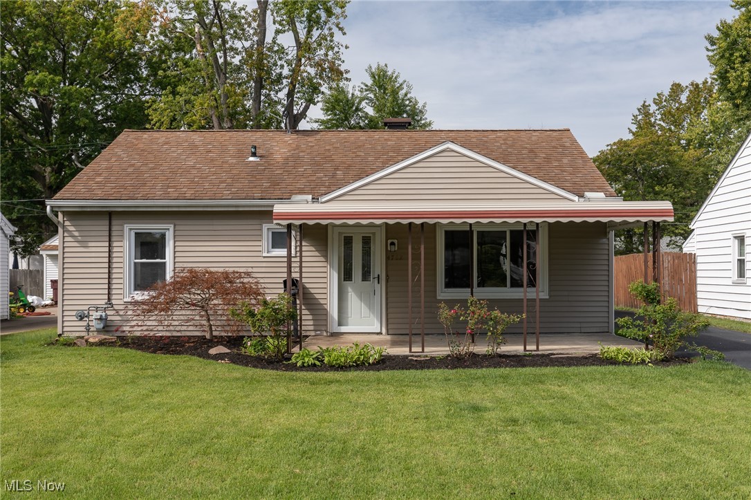 4782 Belle Meadow Road, Mentor, Ohio image 1