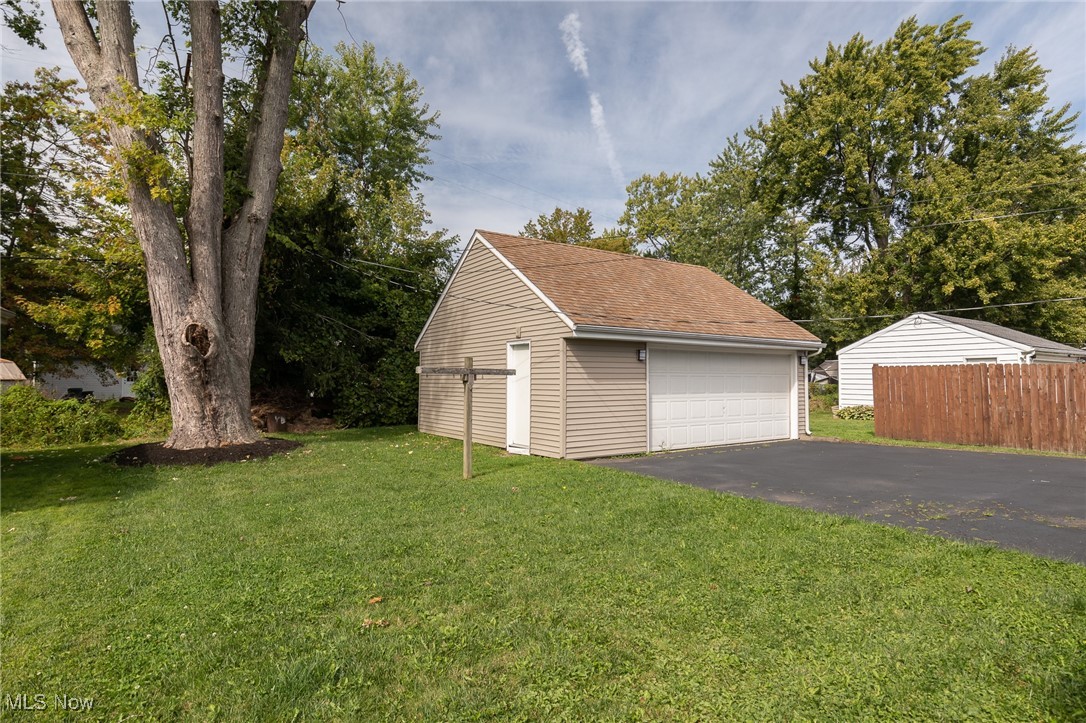 4782 Belle Meadow Road, Mentor, Ohio image 4