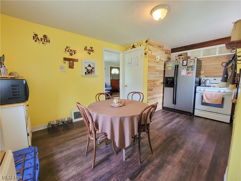 Warren Real Estate Cos 02 Palmyra - Residential