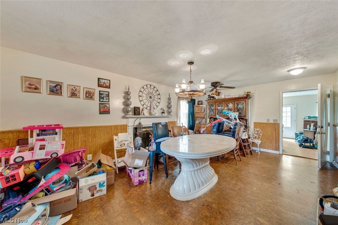 Kew Gardens 03 - Residential