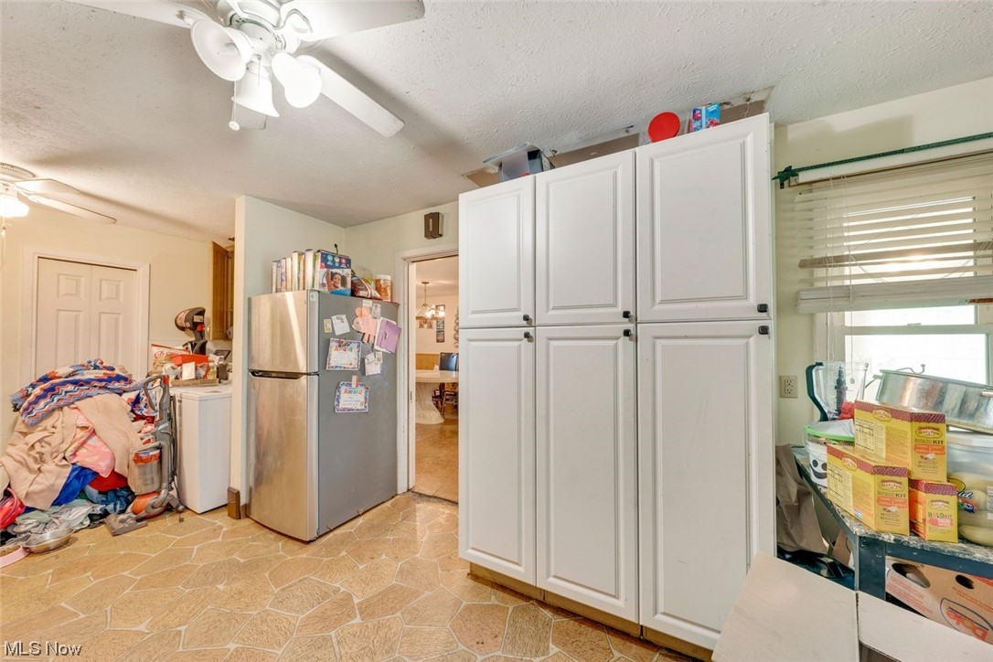 Kew Gardens 03 - Residential