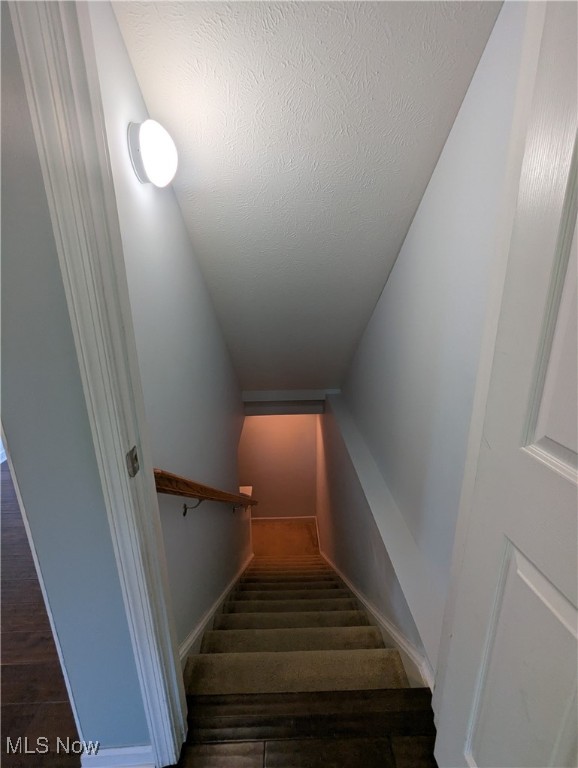 Hidden Lakes PUD Ph 01 - Residential Lease