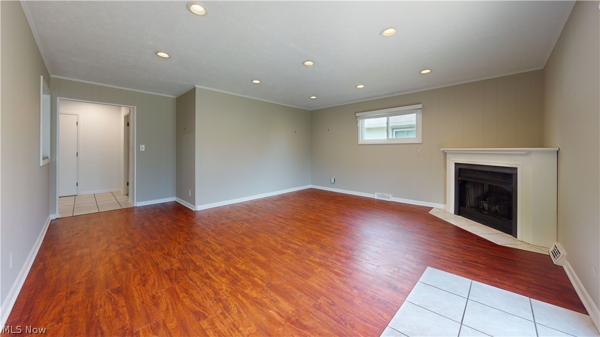 Gates Mills Blvd Estates - Residential