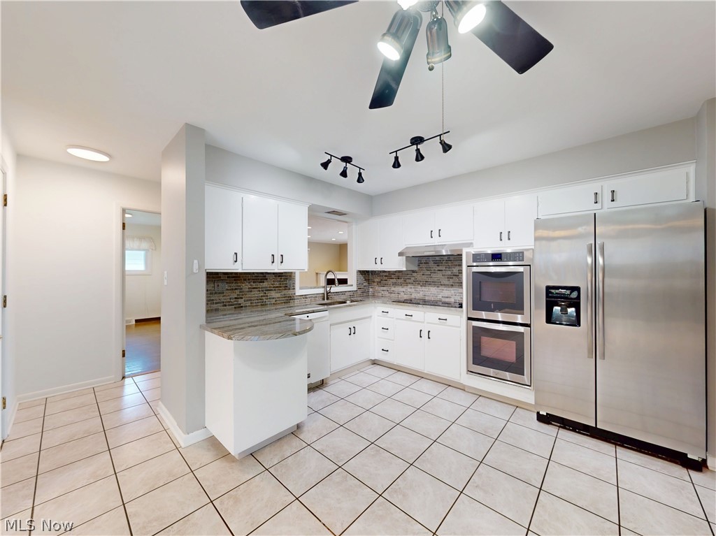 Gates Mills Blvd Estates - Residential