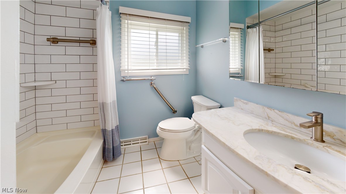 Gates Mills Blvd Estates - Residential