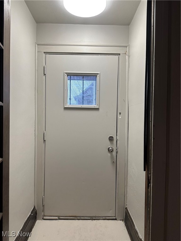 9613 Parkview Avenue