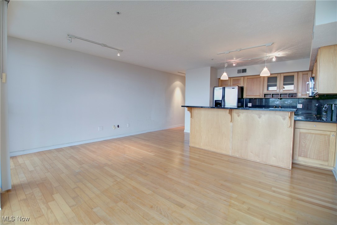 Stonebridge Condos Ph II - Residential Lease