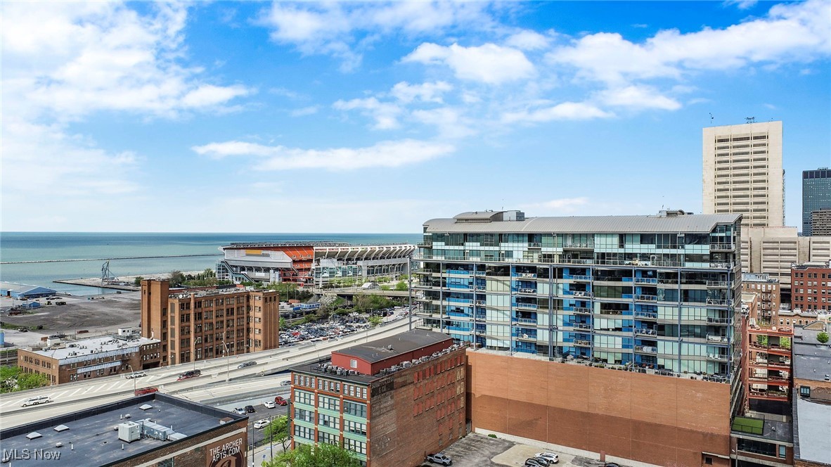 701 W Lakeside Avenue #606, Cleveland, Ohio image 1