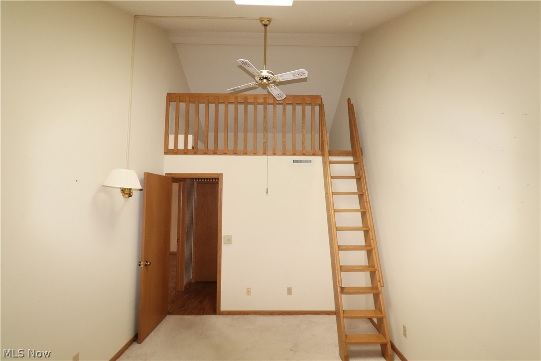 Pinewood Condo Ph 12 - Residential