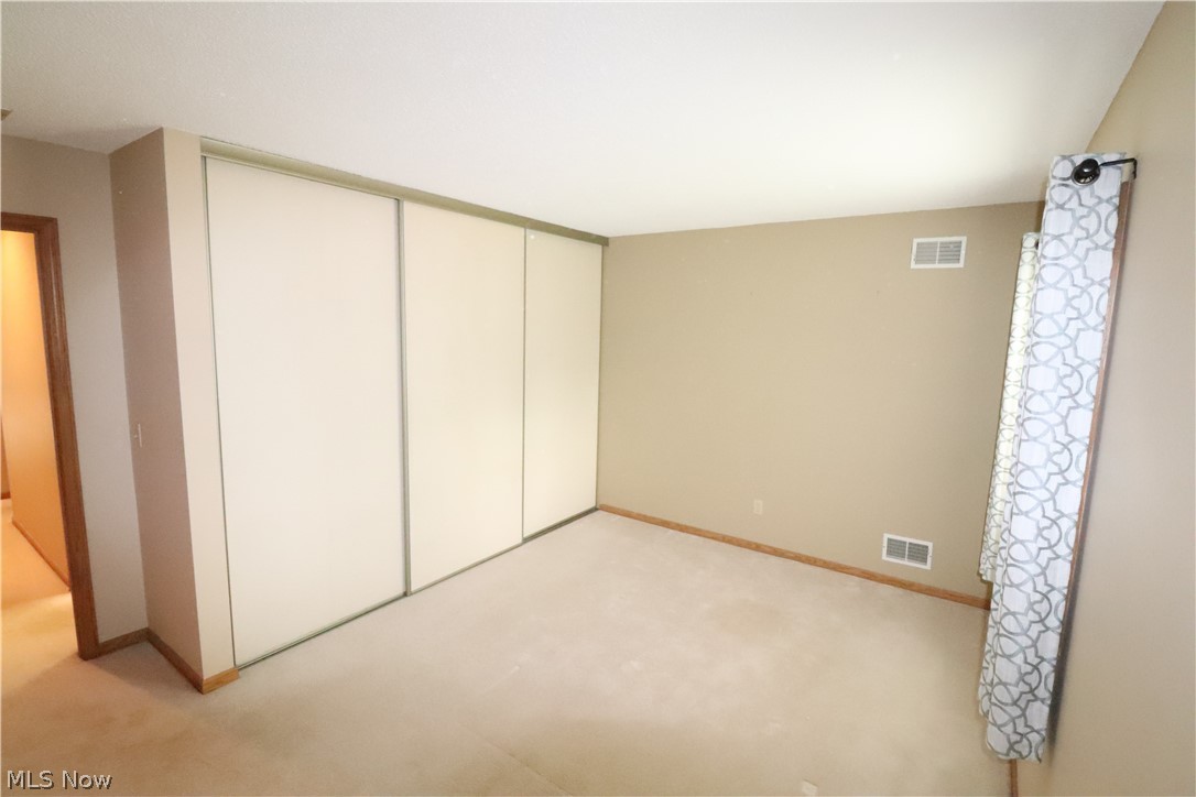 Pinewood Condo Ph 12 - Residential