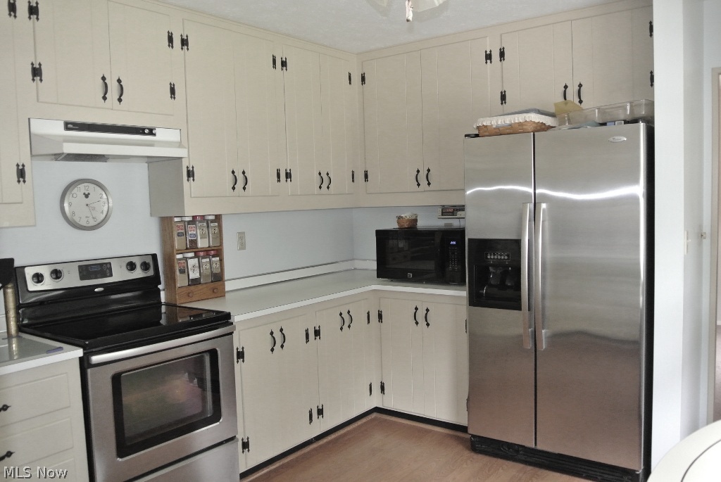 Ledgewood - Residential